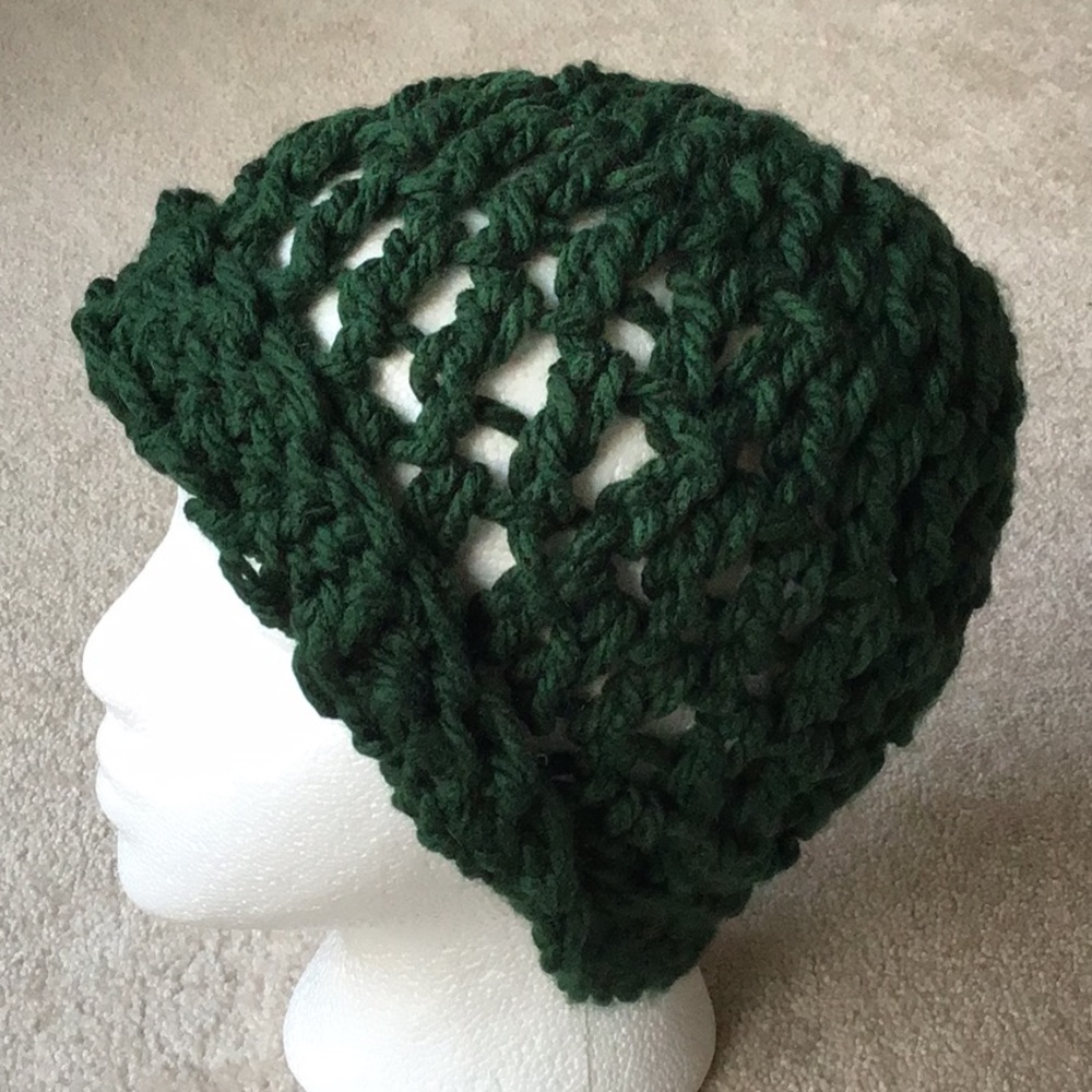 Messy Bun Hat Forest green